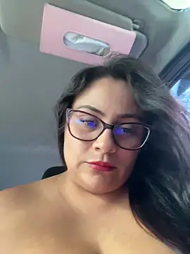 Sol biglips online show from March 10, 6:01 pm