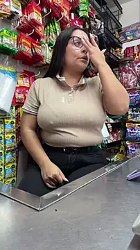 Sol biglips online show from December 3, 8:30 pm