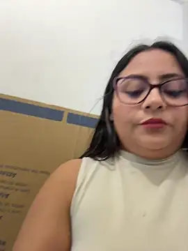 Sol biglips online show from February 11, 4:51 pm