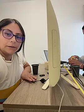 Sol biglips online show from March 26, 2:59 pm