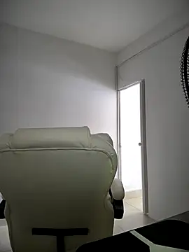 Sol biglips online show from September 10, 4:06 pm