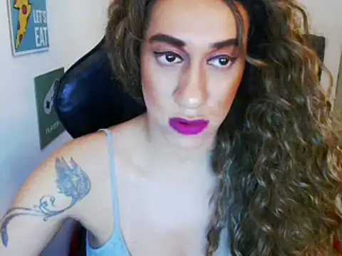 Snapshot of gauchinhaG chatting on February 26, 7:53 pm gauchinhaG online show from February 26, 7:53 pm