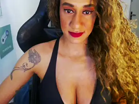 Snapshot of gauchinhaG chatting on February 12, 5:48 pm gauchinhaG online show from February 12, 5:48 pm
