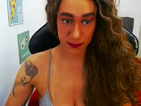 Snapshot of gauchinhaG chatting on March 2, 7:41 pm gauchinhaG online show from March 2, 7:41 pm