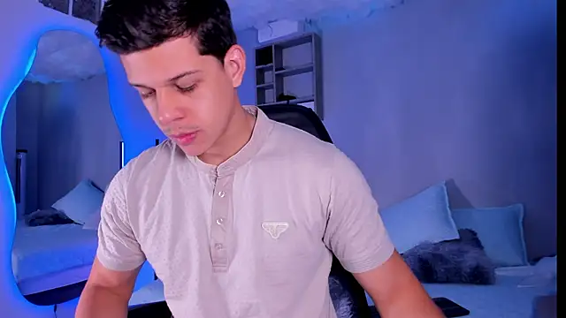 MarcoSullivan online show from November 15, 1:37 pm