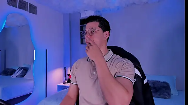 MarcoSullivan online show from November 22, 2:27 pm