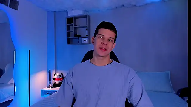 MarcoSullivan online show from October 29, 1:21 pm