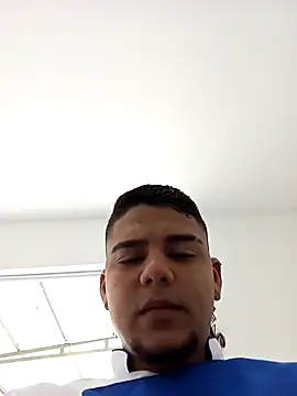 Snapshot of Nathan_mason_ chatting on March 2, 6:57 pm Nathan mason online show from March 2, 6:57 pm