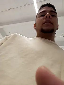 Snapshot of Nathan_mason_ chatting on February 6, 3:52 pm Nathan mason online show from February 6, 3:52 pm