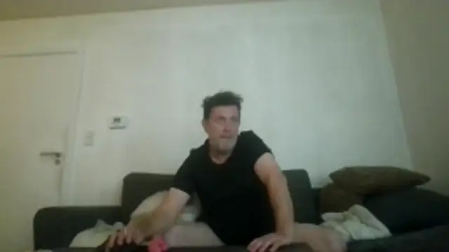 oopsxx online show from April 14, 5:34 am