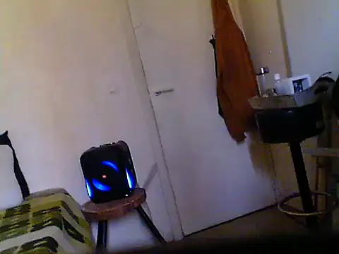 oopsxx online show from February 27, 9:18 am