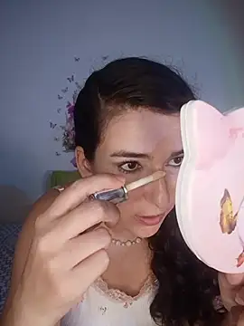 Snapshot of selem_hadid chatting on December 1, 1:06 am selem hadid online show from December 1, 1:06 am