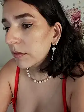 Snapshot of selem_hadid chatting on October 25, 2:44 am selem hadid online show from October 25, 2:44 am
