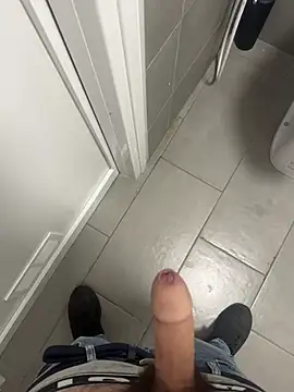 Snapshot of _themask_ chatting on March 17, 8:51 pm themask online show from March 17, 8:51 pm