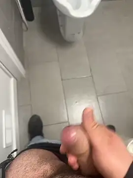 Snapshot of _themask_ chatting on February 24, 7:52 pm themask online show from February 24, 7:52 pm