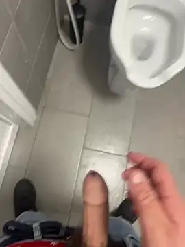 Snapshot of _themask_ chatting on March 6, 8:48 pm themask online show from March 6, 8:48 pm