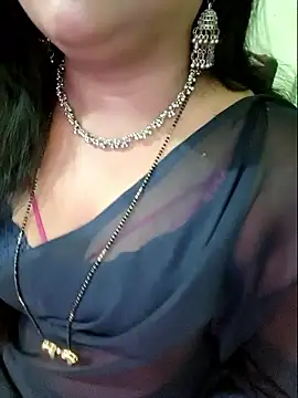 NEHA-DESHI online show from December 5, 8:39 pm