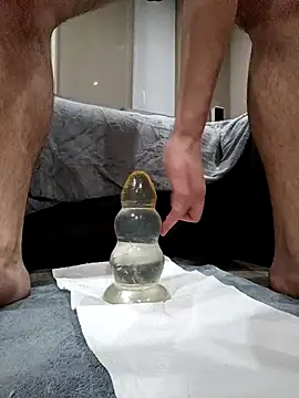 Hennkdick online show from January 18, 12:25 am