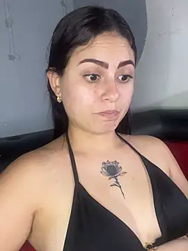 Snapshot of Azuna25 chatting on July 9, 10:31 pm Azuna25 online show from July 9, 10:31 pm