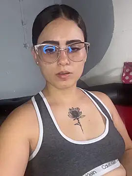 Azuna25 online show from May 14, 8:06 pm