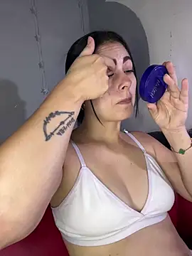 Azuna25 online show from March 22, 7:04 pm