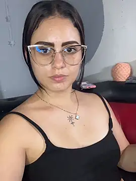 Azuna25 online show from April 30, 9:19 pm