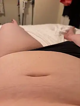 curvygirll2 online show from February 27, 7:04 pm