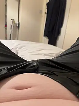 curvygirll2 online show from January 26, 6:27 pm