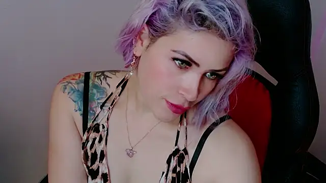 Natalia Montoya online show from March 7, 8:25 pm