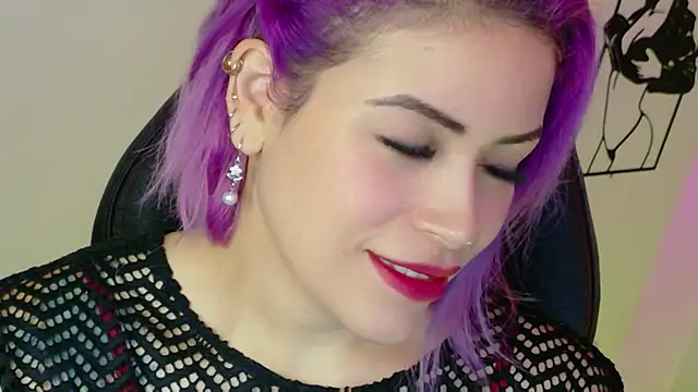 Snapshot of Natalia_Montoya chatting on June 8, 12:49 am Natalia Montoya online show from June 8, 12:49 am