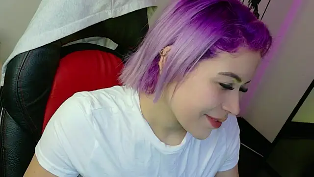 Natalia Montoya online show from April 19, 7:42 am