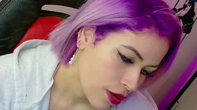 Natalia Montoya online show from April 17, 3:31 am