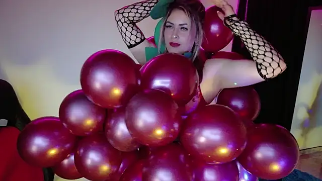 Natalia Montoya online show from October 26, 1:06 am