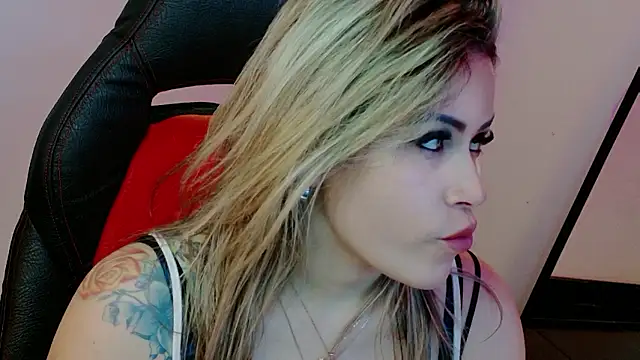 Natalia Montoya online show from January 12, 5:14 am