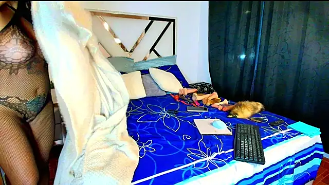 AlixLong online show from November 14, 2:37 am