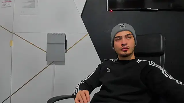 BrandonTate online show from January 13, 5:55 am