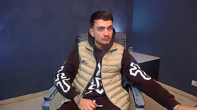 BrandonTate online show from March 2, 4:46 am