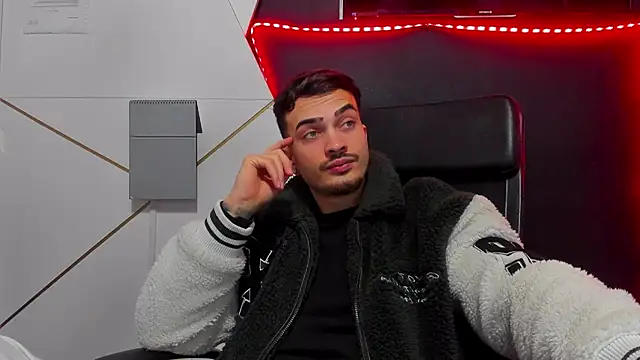 BrandonTate online show from February 11, 6:57 am