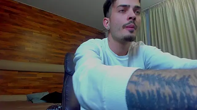 BrandonTate online show from April 22, 4:25 pm