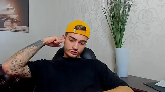 BrandonTate online show from November 6, 10:41 am