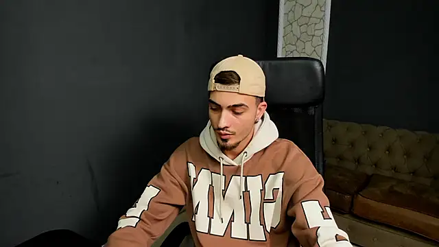 BrandonTate online show from December 22, 2:50 pm