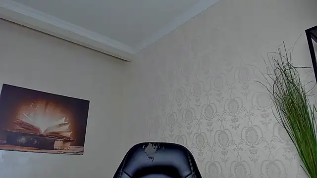 Snapshot of BrandonTate chatting on March 17, 4:22 pm BrandonTate online show from March 17, 4:22 pm