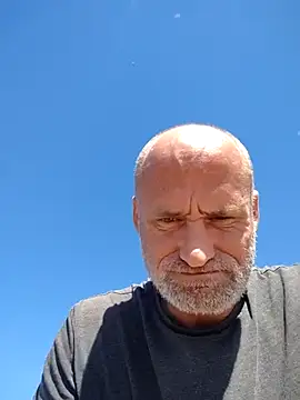 FloppyPickle4u online show from March 8, 8:46 pm