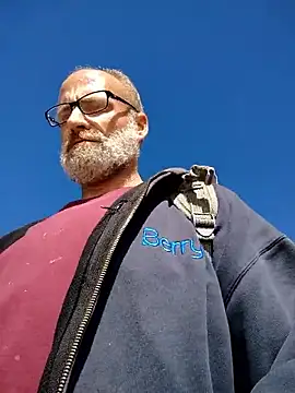 FloppyPickle4u online show from January 5, 7:39 pm