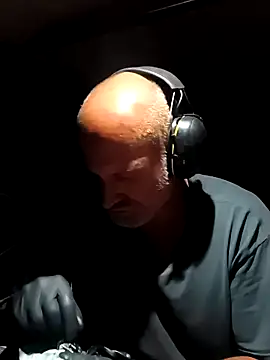 FloppyPickle4u online show from March 23, 10:15 am