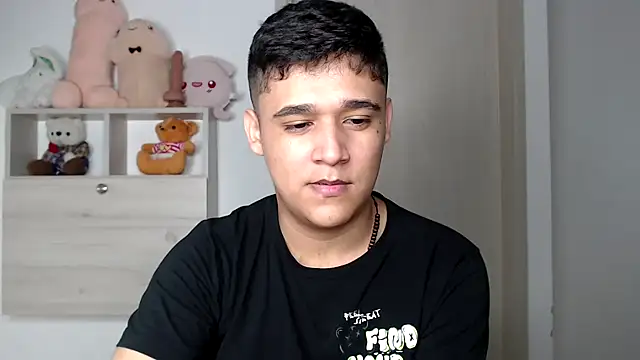 Snapshot of kaiine190 chatting on November 8, 7:01 am kaiine190 online show from November 8, 7:01 am