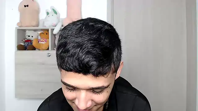 Snapshot of kaiine190 chatting on January 10, 4:30 am kaiine190 online show from January 10, 4:30 am