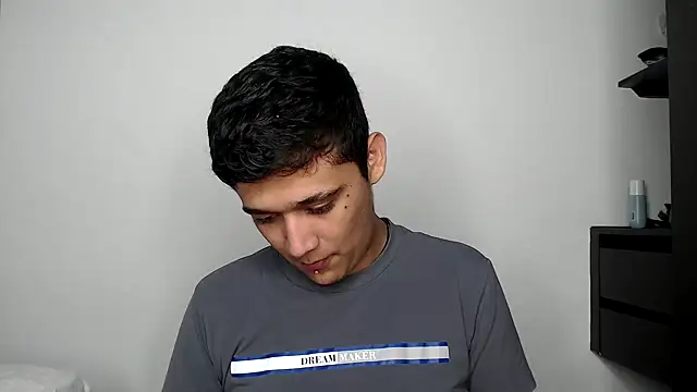 kaiine190 online show from April 14, 6:07 am