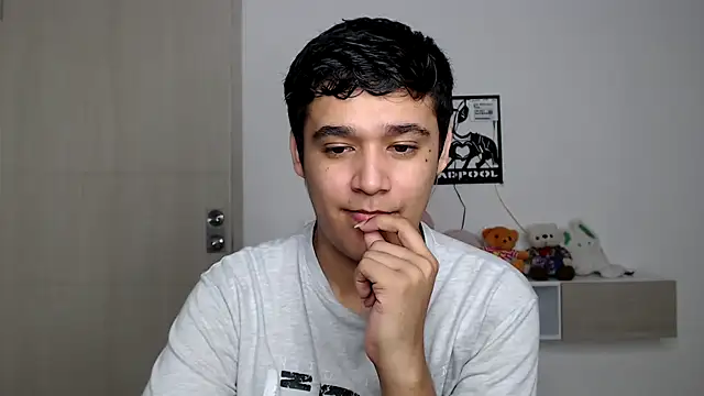 Snapshot of kaiine190 chatting on October 27, 6:47 am kaiine190 online show from October 27, 6:47 am