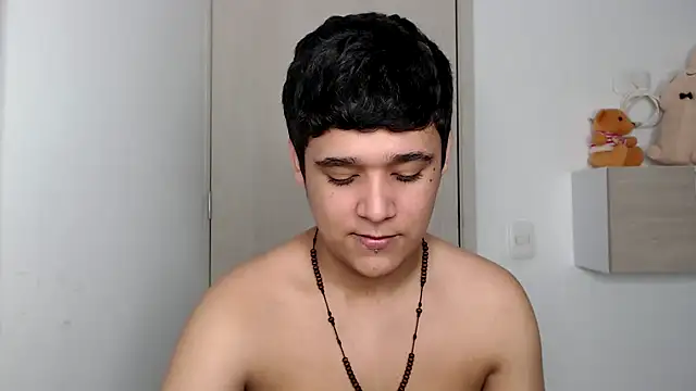 Snapshot of kaiine190 chatting on October 20, 9:15 pm kaiine190 online show from October 20, 9:15 pm